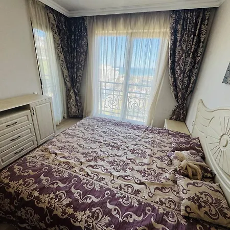 アパート 2 Bedroom In Rose Gardens With Pool & Sea View ポモリエ