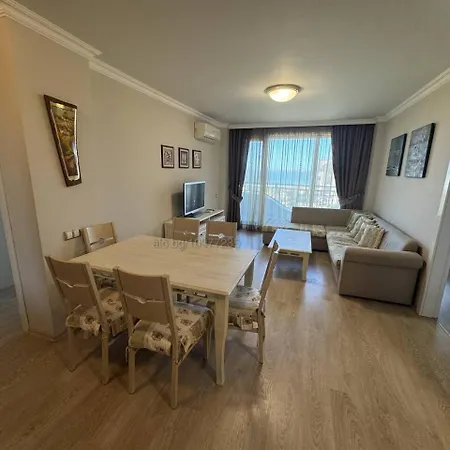 2 Bedroom In Rose Gardens With Pool & Sea View アパート *